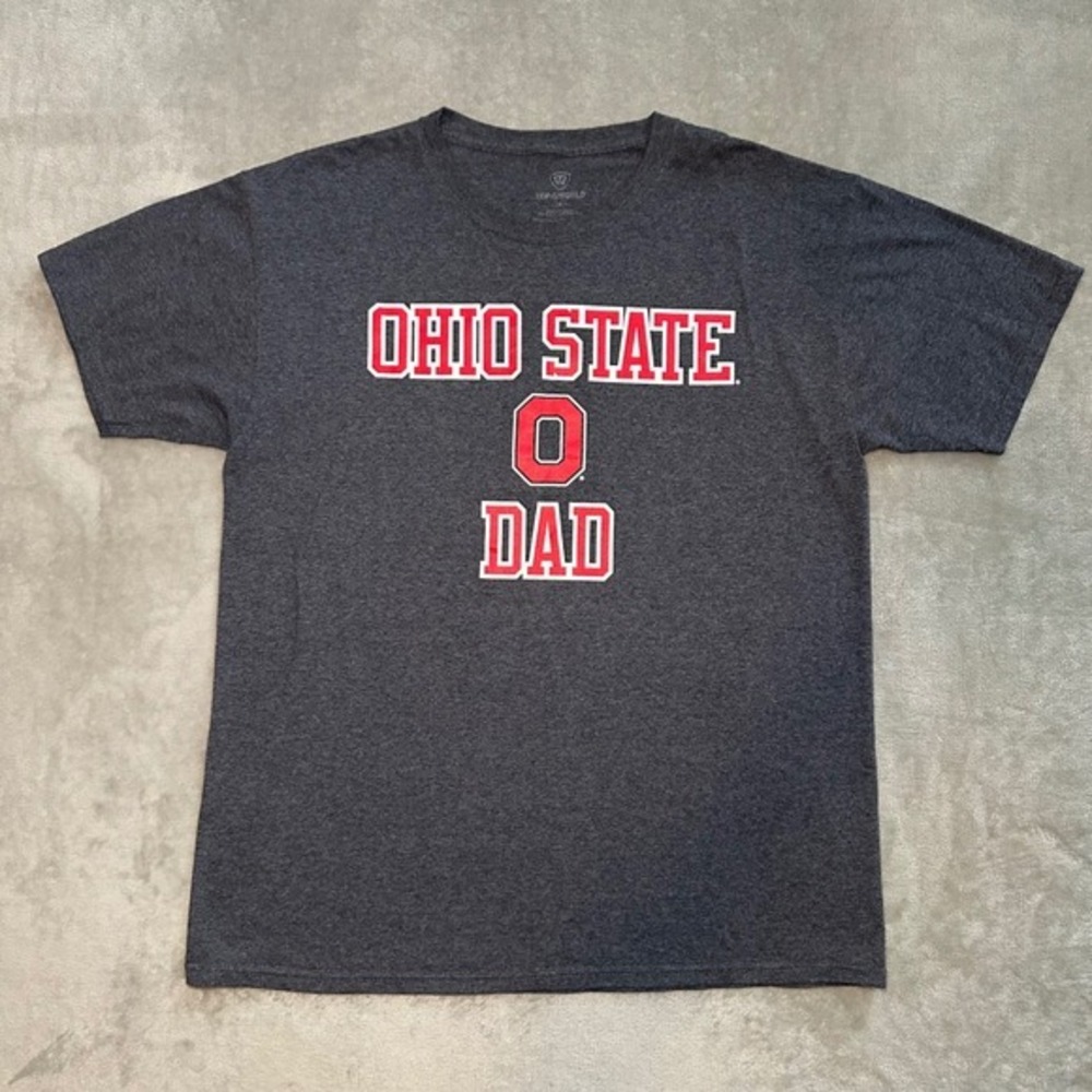 Ohio State Buckeyes Dad Shirt Size L Gray Red College Football NCAA Graphic Tee